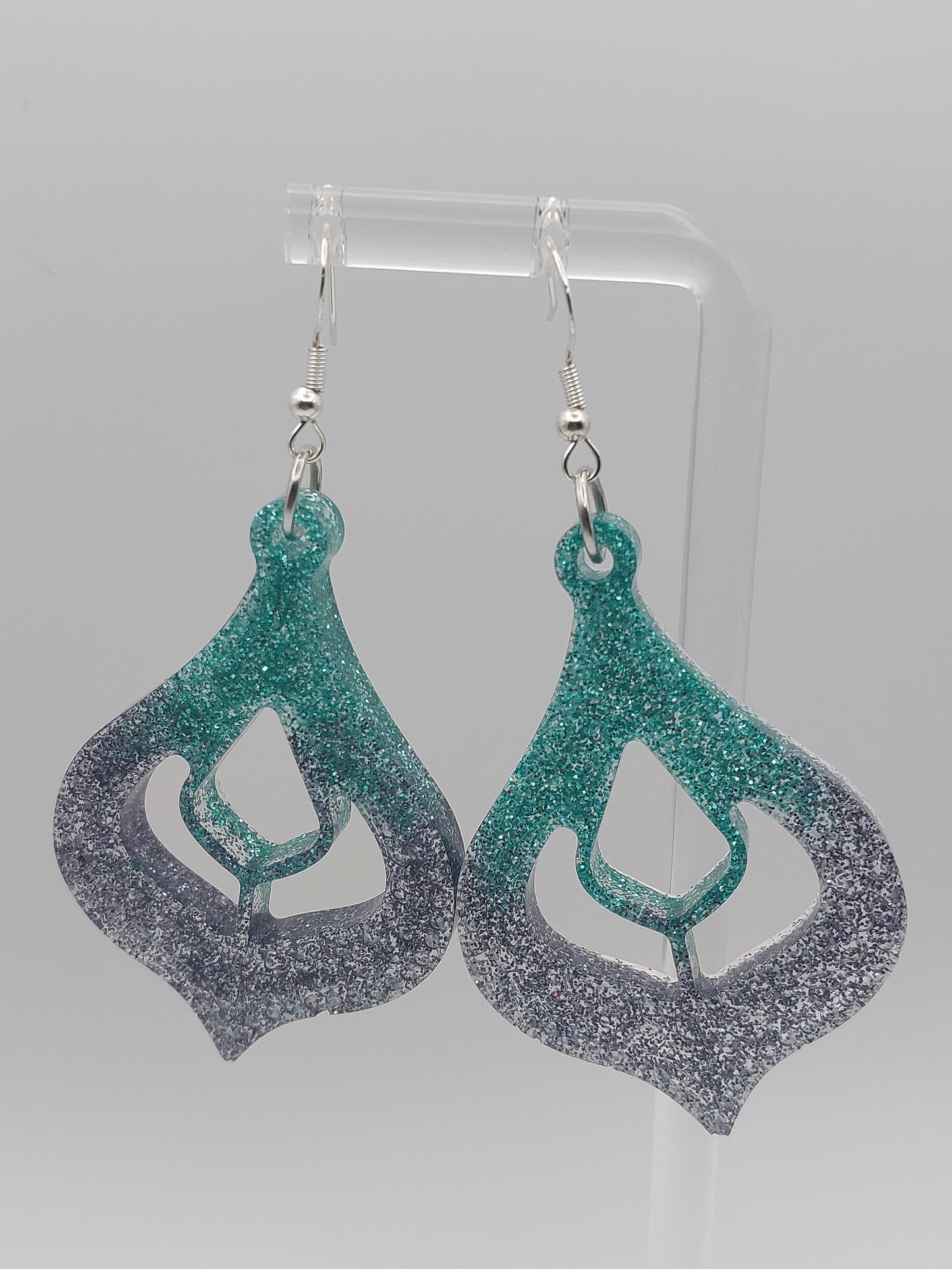 Geometric Cutout Dangle