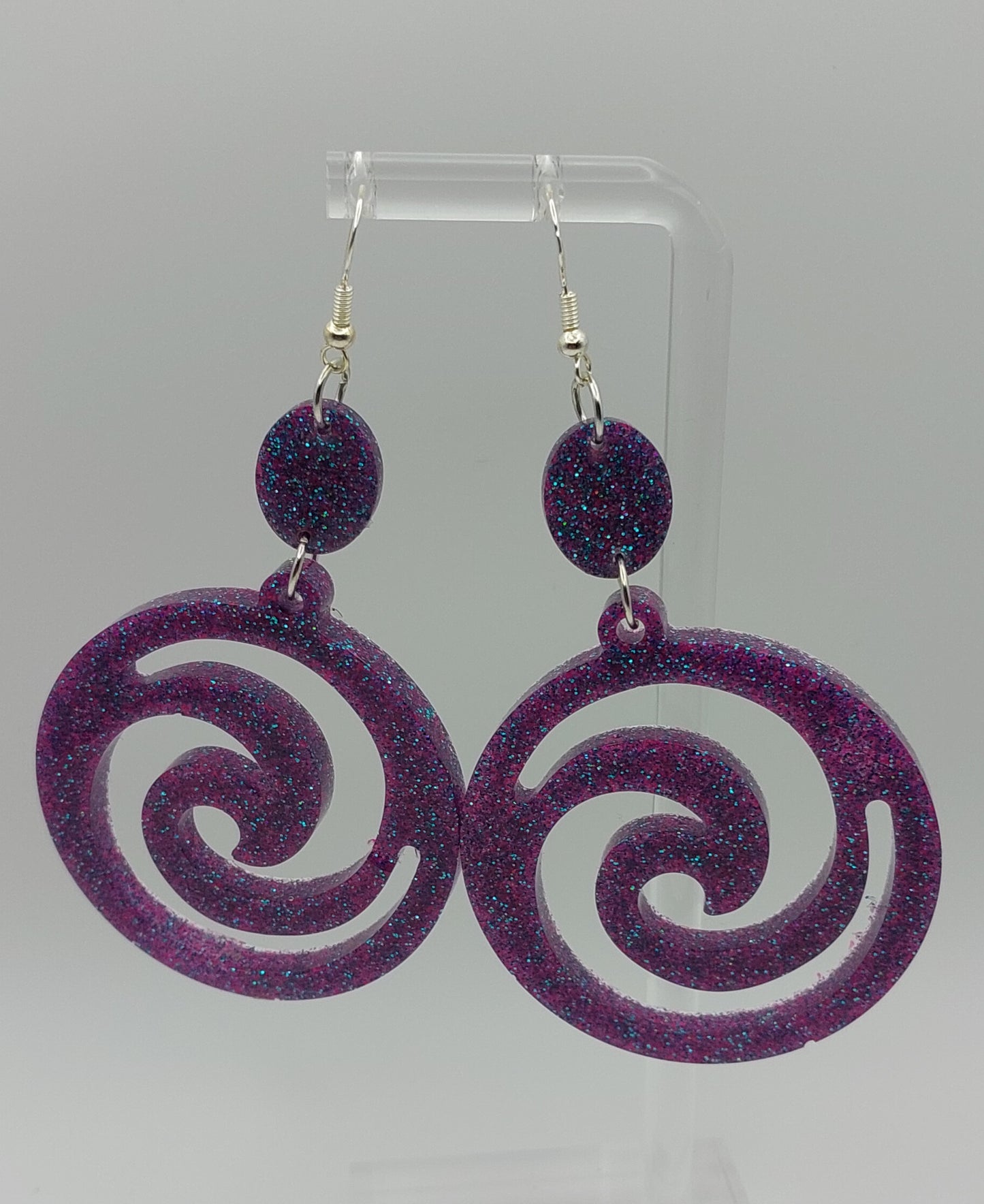 Geometric Swirls w/Topper