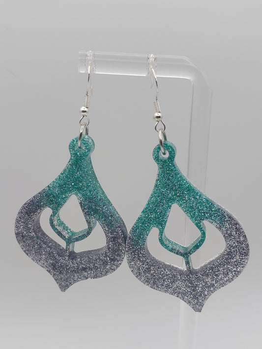 Geometric Cutout Dangle